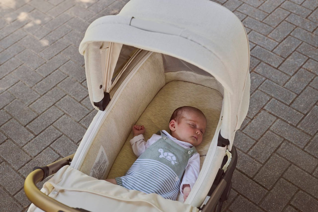 4-1 Chicco Bellagio kerra, vagnstykki CARMEL 0-22kg - Kory bílstóll og 360 isofix base
